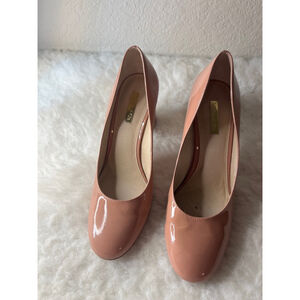 Pinkish Tan patent leather pumps Women Size 9.5M with 3.5" heel